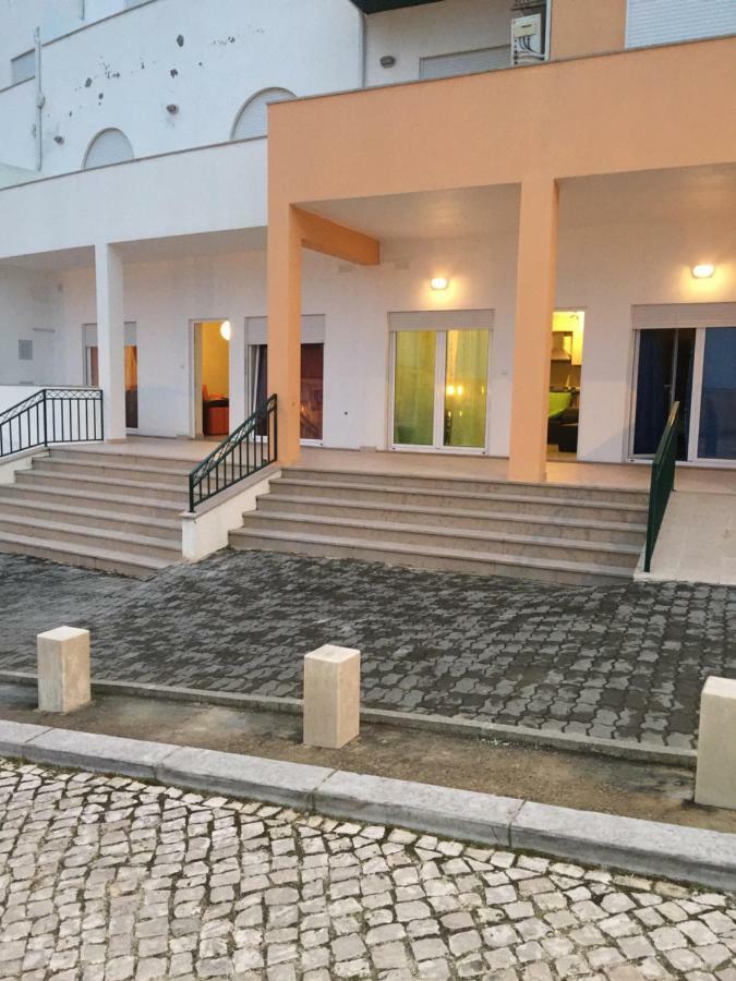 Acolhedor Numa Belas Praias Do Centro De Portugal Holiday home